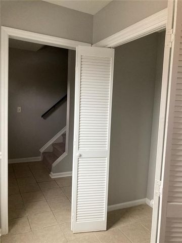 925 MILL STONE Drive, Marietta, GA 30062