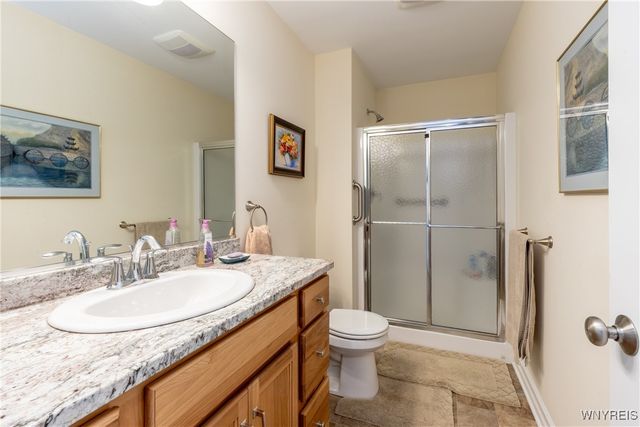 22 Country Club Court, Grand Island, NY 14072