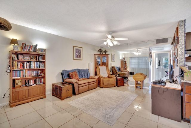 116 Mansfield C, Boca Raton, FL 33434