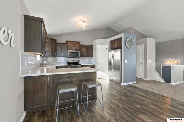 9431 Oxford Avenue, Waverly, NE 68462