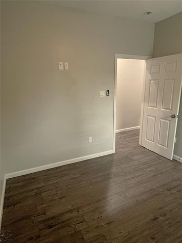 5779 Belarbor Street A, Houston, TX 77033