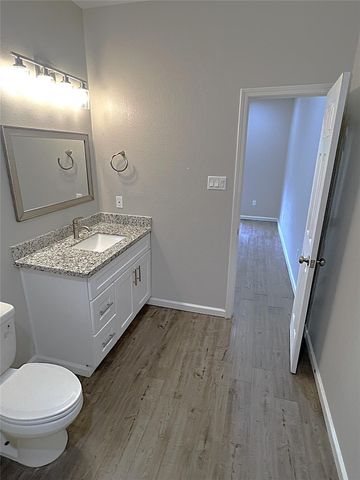 5779 Belarbor Street A, Houston, TX 77033
