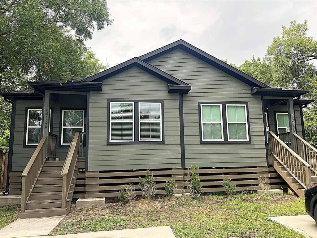 5779 Belarbor Street A, Houston, TX 77033