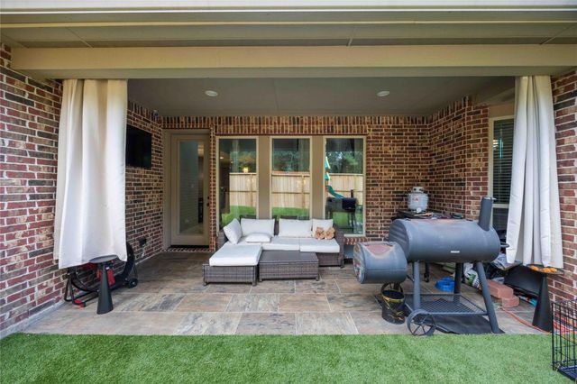 18630 Lena Trail Drive, Spring, TX 77388