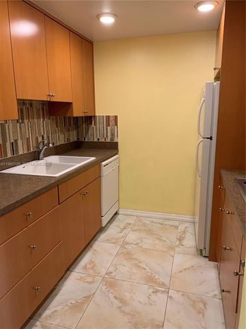 13500 SW 1st St 108U, Pembroke Pines, FL 33027