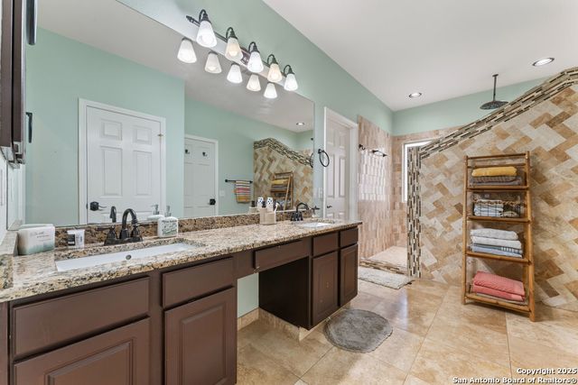 20530 WILD SPRINGS DR, San Antonio, TX 78258