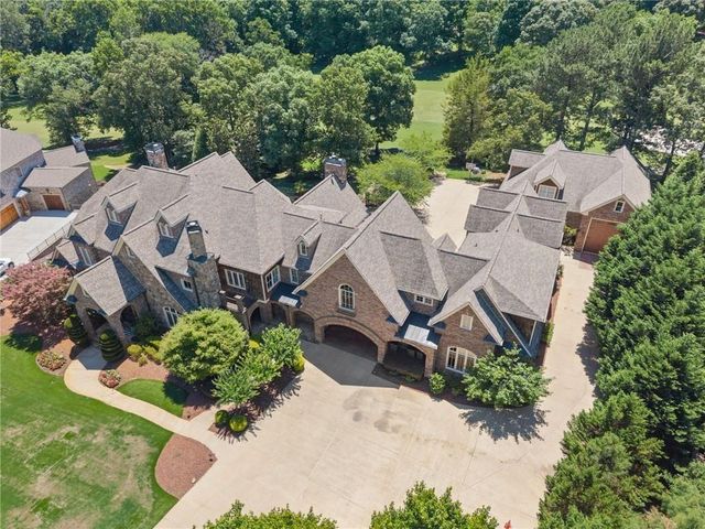 5779 Legends Club Circle, Braselton, GA 30517