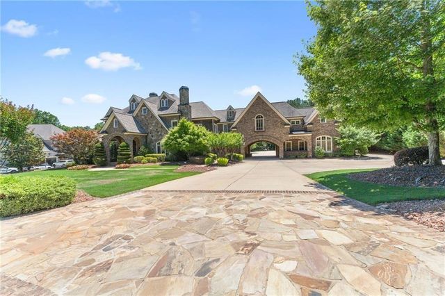5779 Legends Club Circle, Braselton, GA 30517