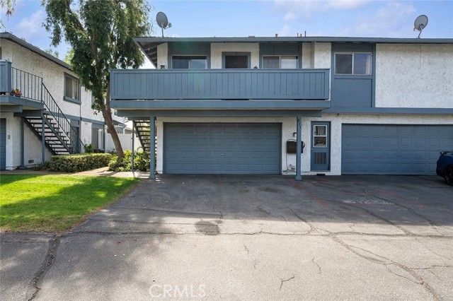 871 W 13th Street 4, Azusa, CA 91702