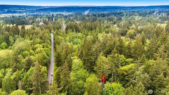 7351 216th Avenue NE, Redmond, WA 98053