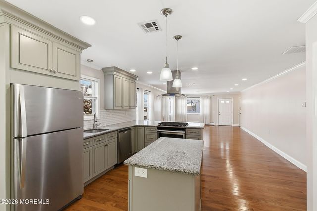 15 Encinitas Drive, Toms River, NJ 08757