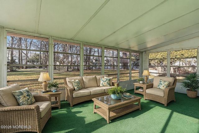 15 Encinitas Drive, Toms River, NJ 08757