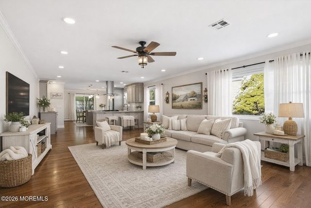 15 Encinitas Drive, Toms River, NJ 08757