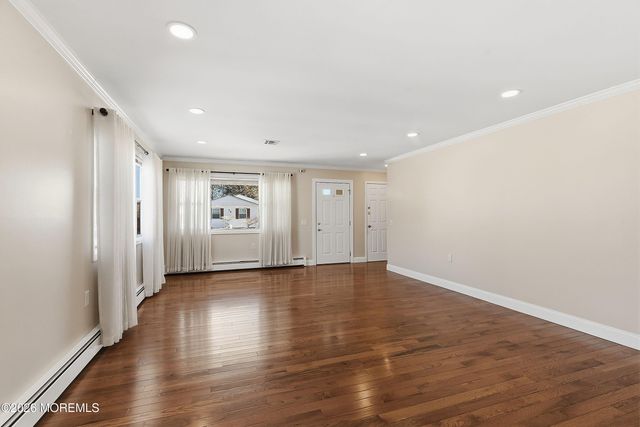 15 Encinitas Drive, Toms River, NJ 08757