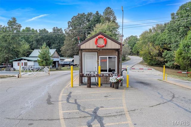 2137 N Lake View Drive, Bonne Terre, MO 63628