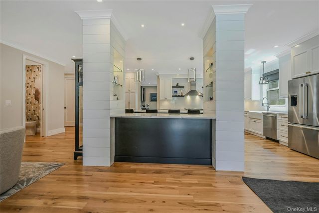 1665 Glenn Road, Southold, NY 11971