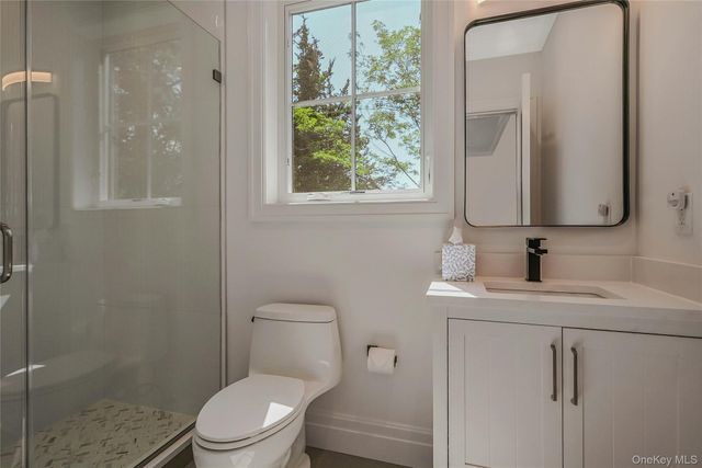 1665 Glenn Road, Southold, NY 11971