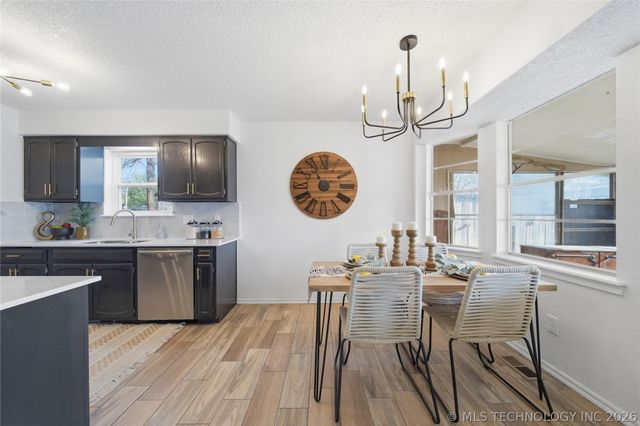 213 S 184th East Avenue, Tulsa, OK 74108