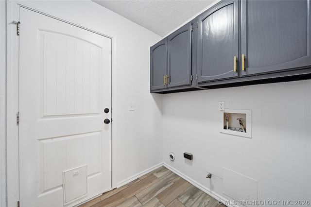 213 S 184th East Avenue, Tulsa, OK 74108