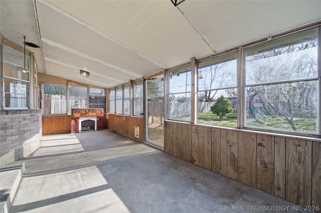 213 S 184th East Avenue, Tulsa, OK 74108