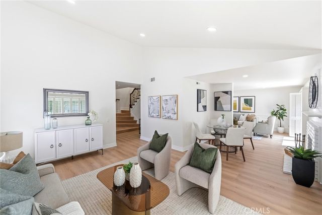 64 Bennington, Irvine, CA 92620
