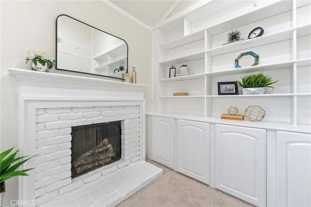 64 Bennington, Irvine, CA 92620