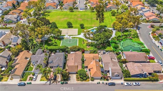 64 Bennington, Irvine, CA 92620
