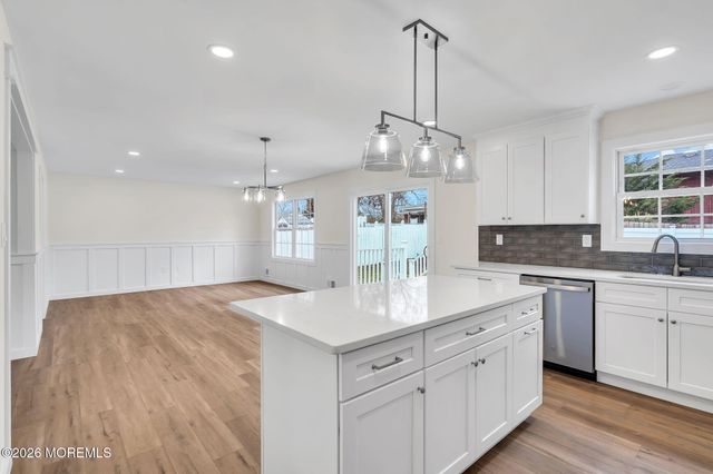 521 Beach Avenue, Beachwood, NJ 08722