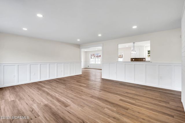 521 Beach Avenue, Beachwood, NJ 08722