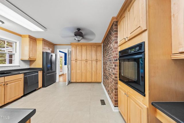 5500 North Hills Drive, Raleigh, NC 27612