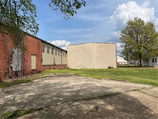 11 BOLTON Avenue, Alexandria, LA 71301