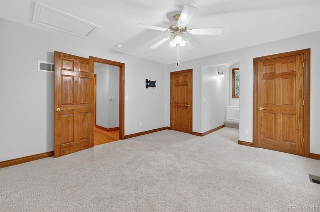 916 Tenderfoot Drive, Larkspur, CO 80118