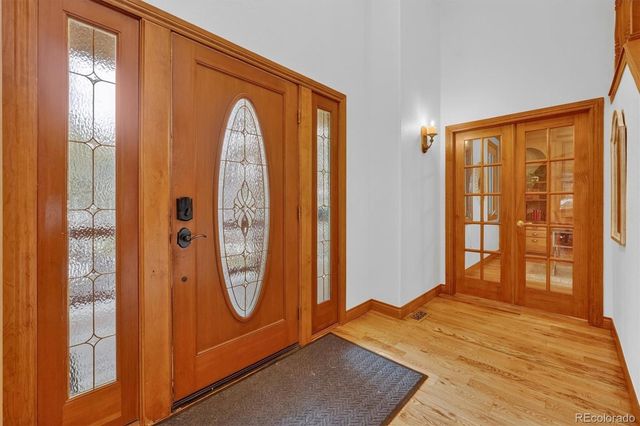 916 Tenderfoot Drive, Larkspur, CO 80118
