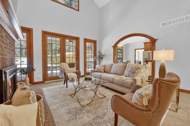 916 Tenderfoot Drive, Larkspur, CO 80118