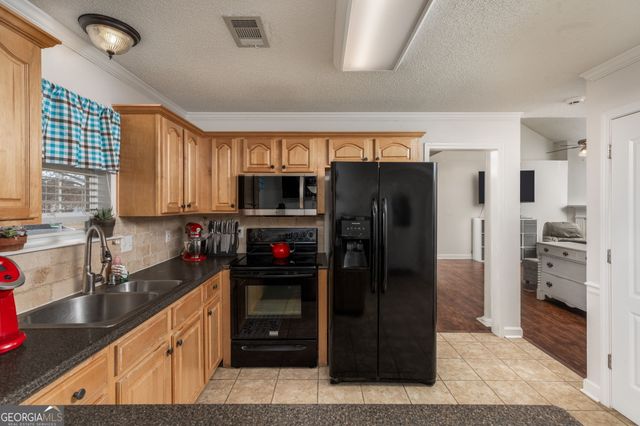 104 Bentley Way, Kathleen, GA 31047