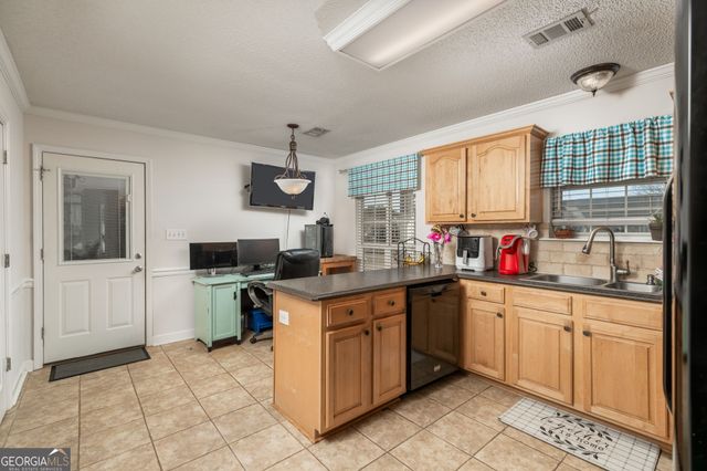 104 Bentley Way, Kathleen, GA 31047