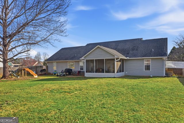 104 Bentley Way, Kathleen, GA 31047