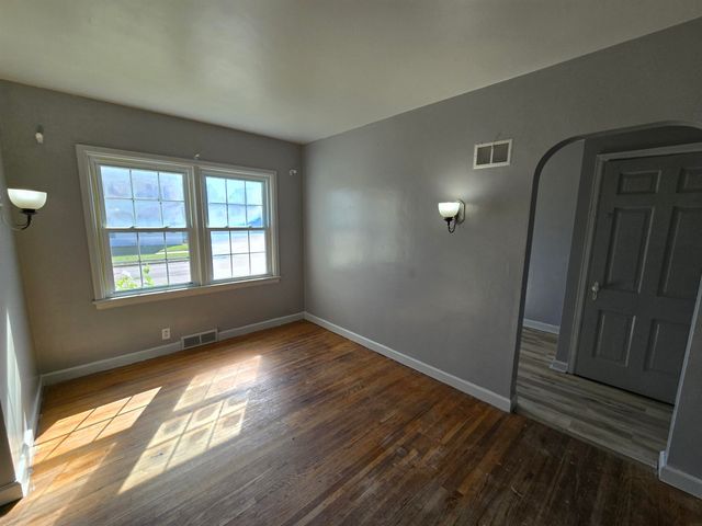 1524 Williston Street, Waterloo, IA 50702