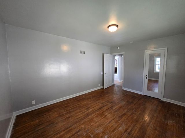 1524 Williston Street, Waterloo, IA 50702