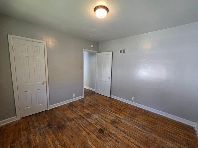 1524 Williston Street, Waterloo, IA 50702