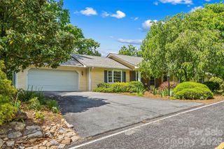120 Eagle Rock Trail, Hendersonville, NC 28739