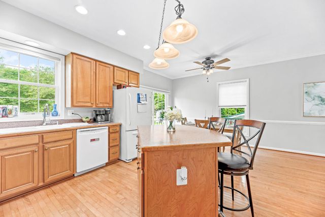 42161 PATUXENT DR, Mechanicsville, MD 20659