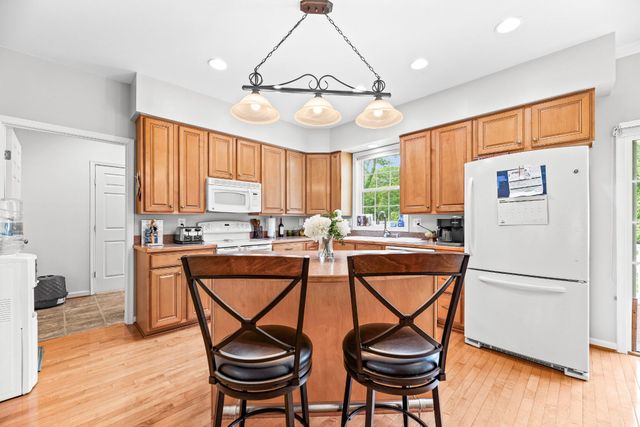 42161 PATUXENT DR, Mechanicsville, MD 20659