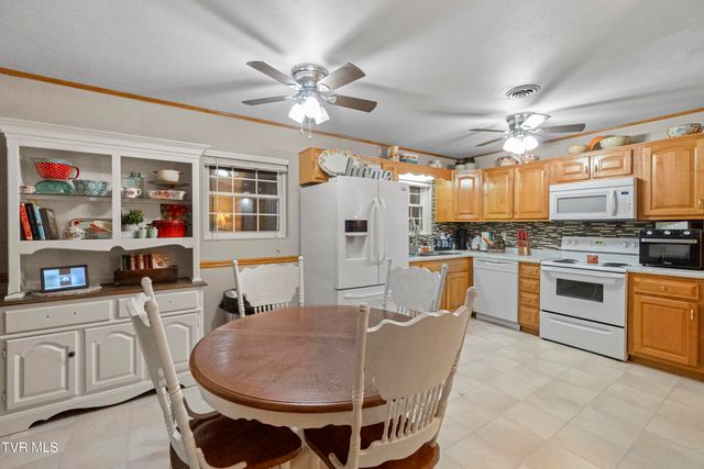 4522 Blue Springs Parkway 4522, Greeneville, TN 37743