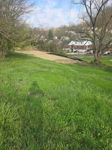 2220 New Linden Road, Newport, KY 41071
