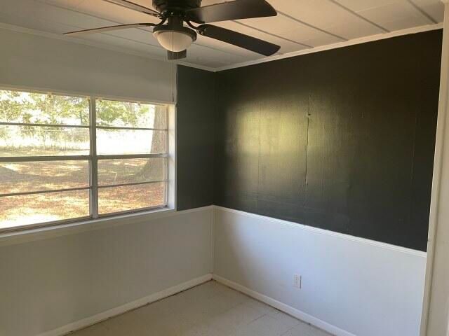 118 Peach Tree Street, Paxton, FL 32538