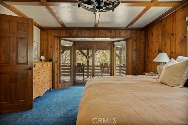 915 Trinity, Lake Arrowhead, CA 92352