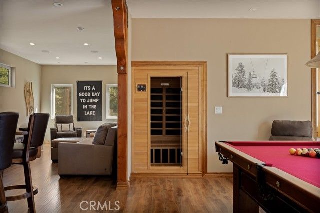 915 Trinity, Lake Arrowhead, CA 92352