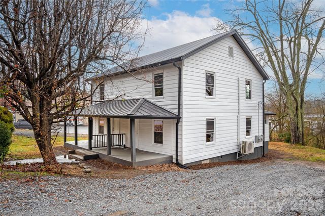 576 Pickens Highway, Rosman, NC 28722