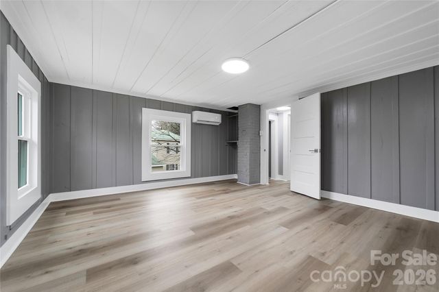 576 Pickens Highway, Rosman, NC 28722